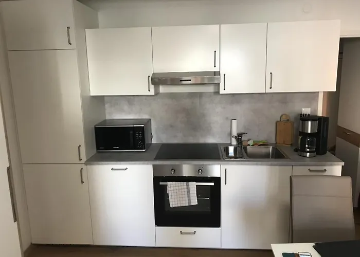 Areit-base ' Zell Am ' Zwischen Berg & *